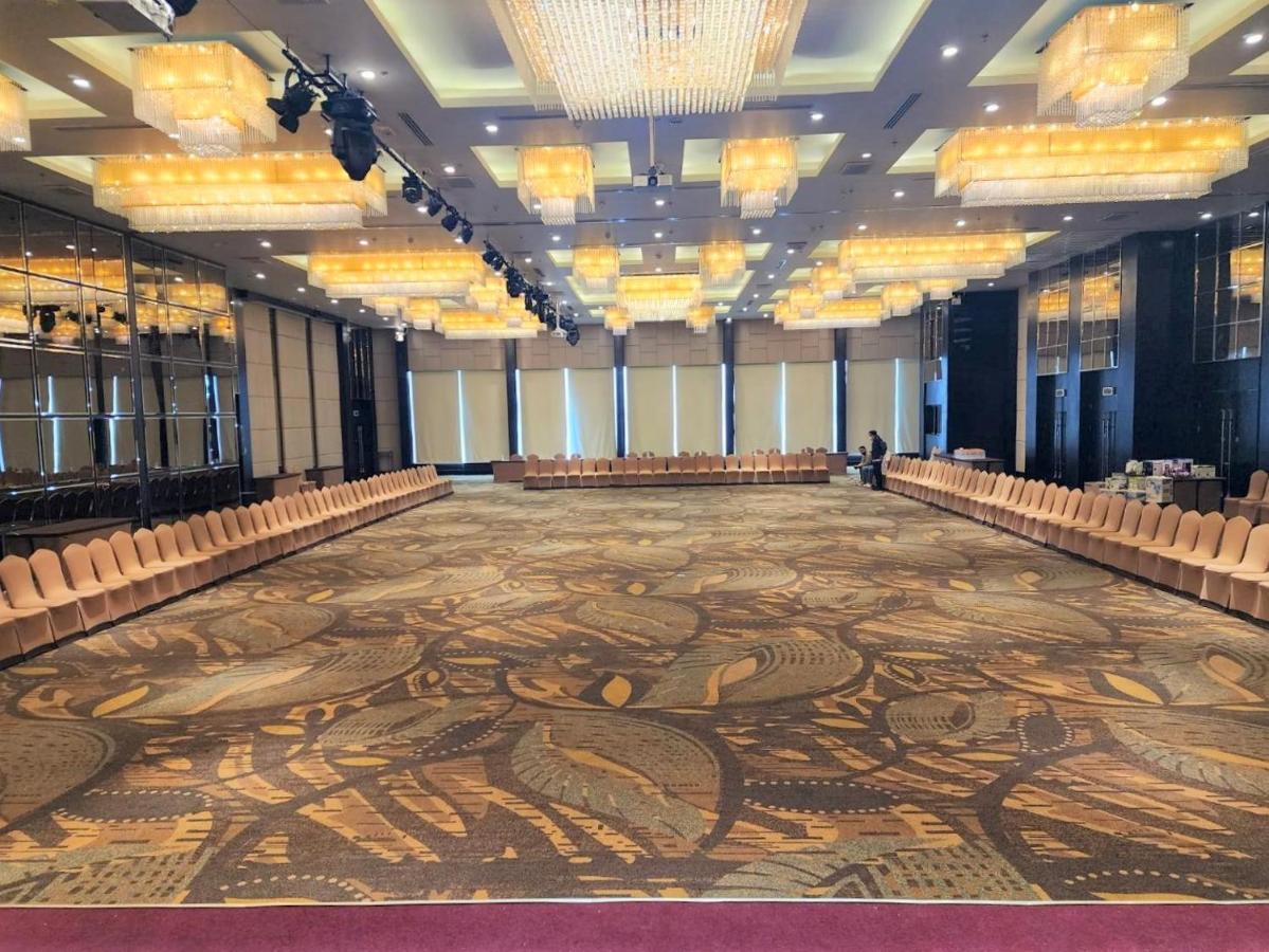 Maple Hotel Бангкок Екстер'єр фото